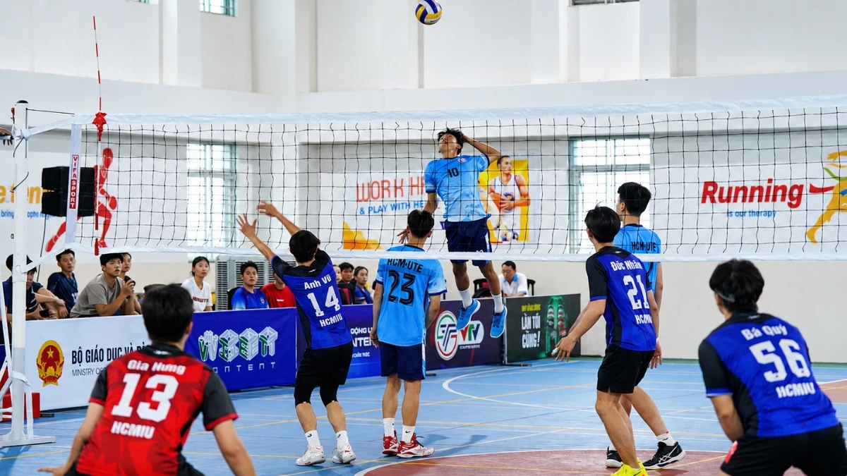 HCM-UTE thắng nhanh HCMIU sau hai set