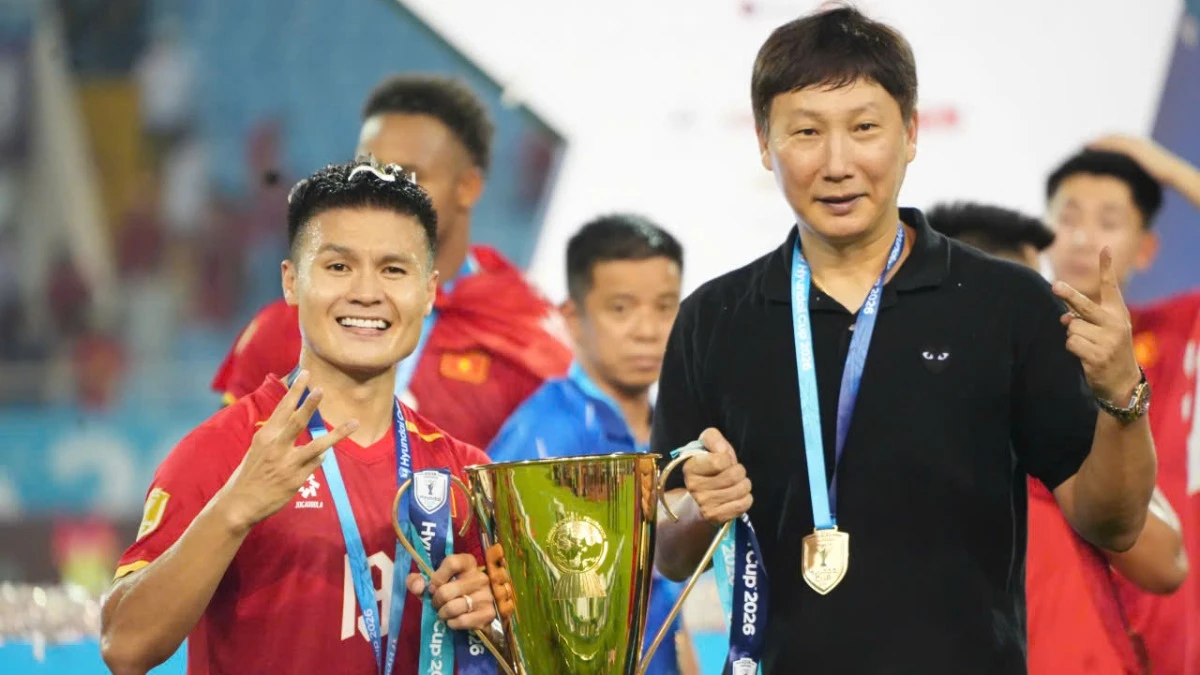 Quang Hải đã trở thành cầu nối giữa hai thế hệ tuyển Việt Nam vô địch AFF/ASEAN Cup như thế nào?