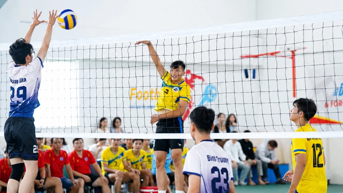 ĐH Trà Vinh thắng áp đảo, chỉ để đối thủ ghi 13 điểm cả trận