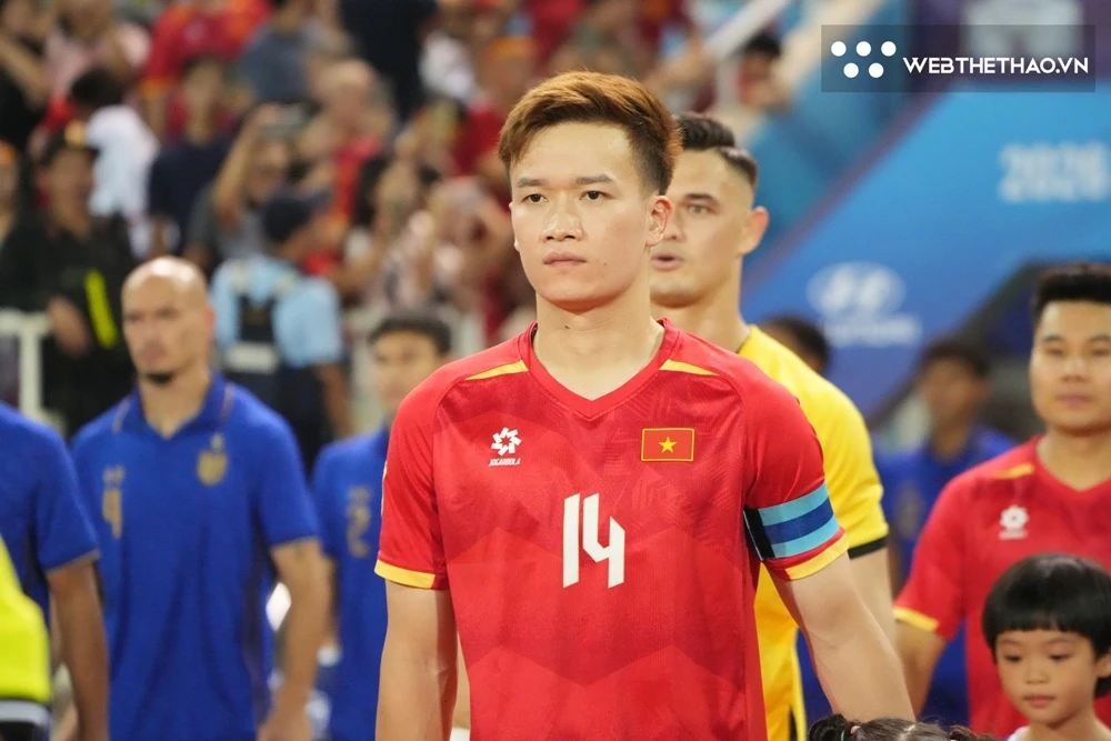 Hoàng Đức là linh hồn của đội tuyển Việt Nam. Ảnh: Trần Khánh