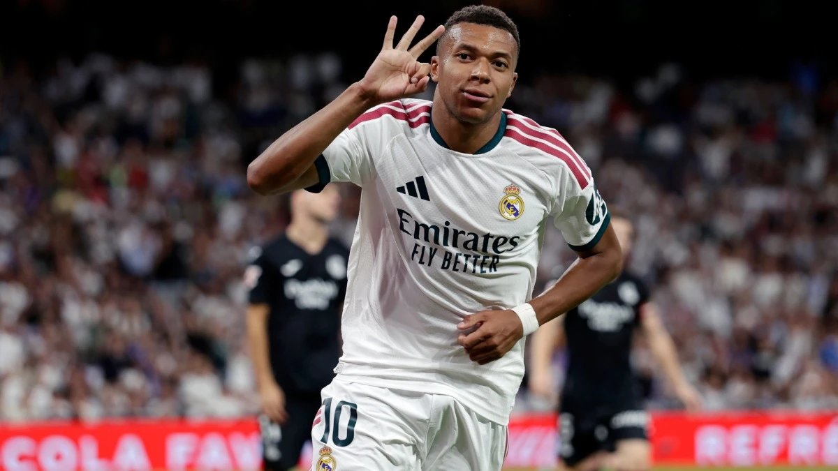 Mbappe còn 12 trận để chinh phục cột mốc 100 bàn thắng với Real Madrid của Ronaldo
