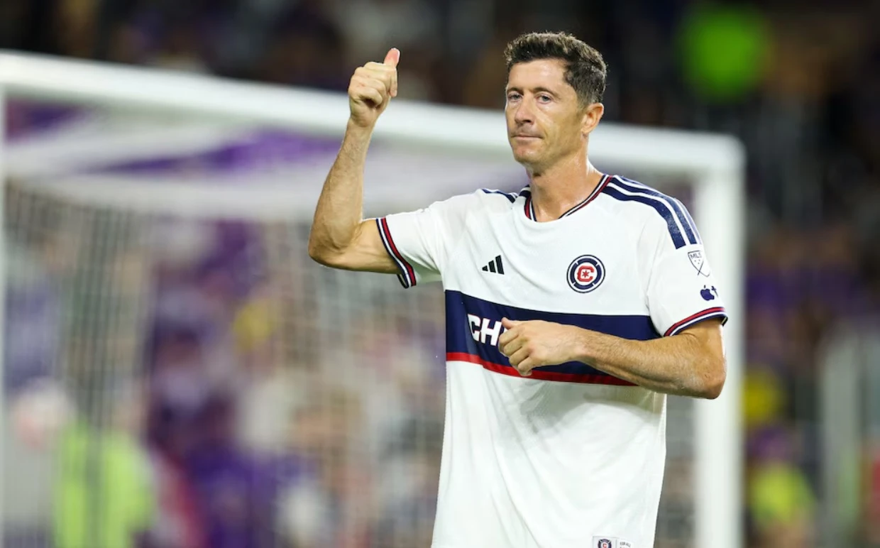 Lewandowski rời Barcelona để gia nhập Chicago Fire (Ảnh: Reuters)
