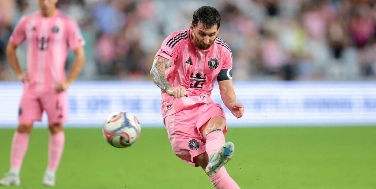 Messi vừa ghi 4 bàn cho Inter Miami để có 927 bàn trong sự nghiệp (Ảnh: Reuters)