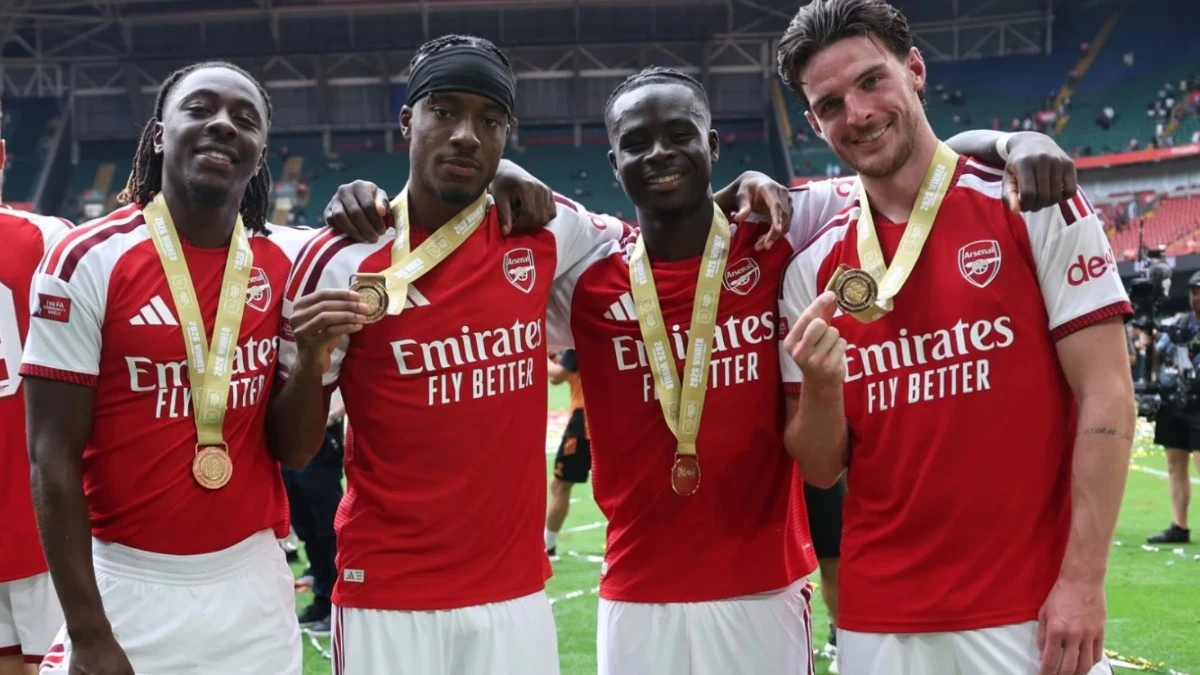 Từ "kẻ thù của bóng đá Anh", Arsenal đã "nội địa hoá" đội hình như thế nào?