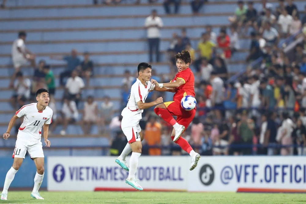 U20 Việt Nam thất bại đậm trước U20 Triều Tiên. Ảnh: VFF