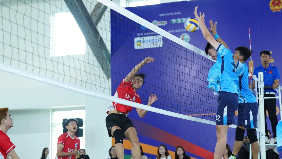 ĐH CNKT TP.HCM giành vé vào bán kết NUC 2026