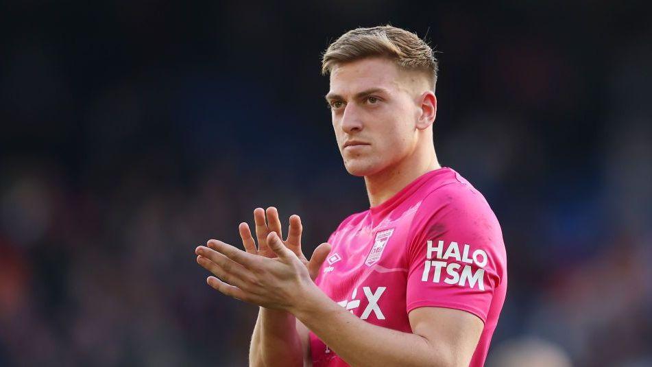 Chelsea bán Delap với giá hời dù chỉ là cầu thủ dự bị (Ảnh: BBC)