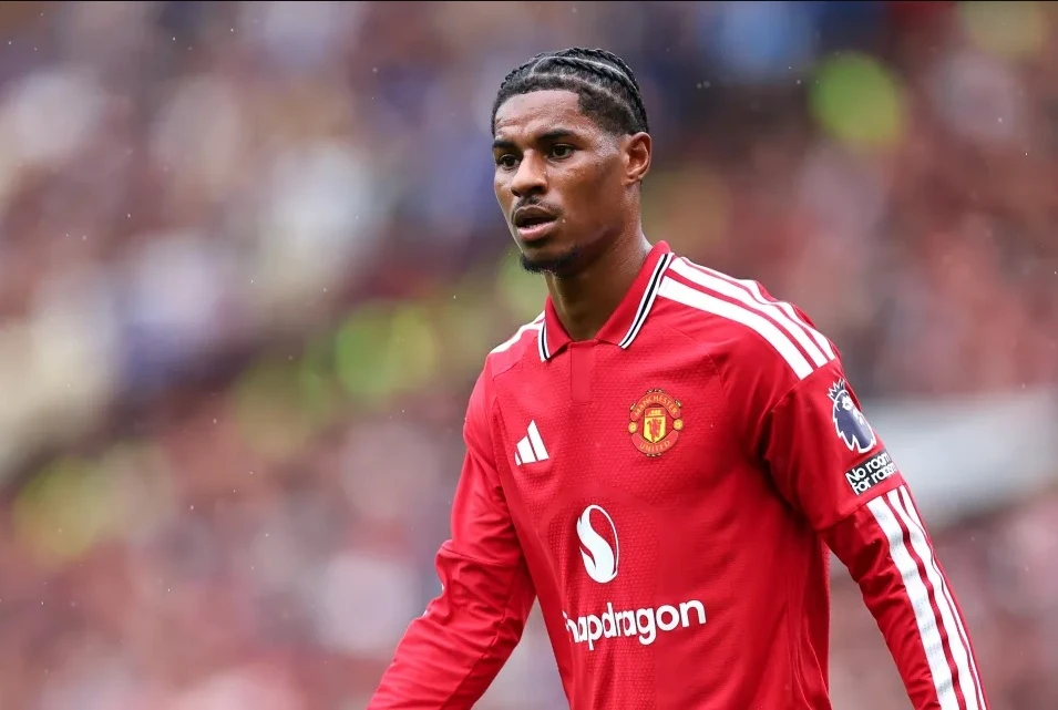 Rashford là lựa chọn trên hàng công MU, đặc biệt bên cánh trái (Ảnh: Getty)