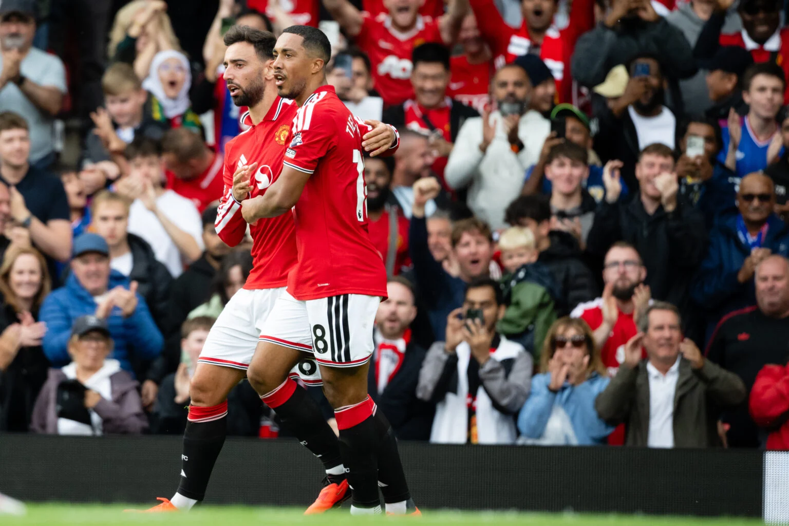 MU sẽ trở lại Champions League nên HLV Carrick cần lực lượng dày cho mọi tuyến (Ảnh: Getty)