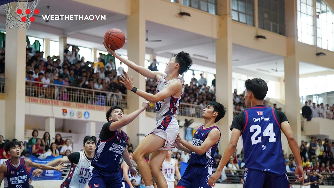 Vượt qua thất bại ở miền Nam, Tr.ĐH Giao thông Vận tải TP.HCM vắt kiệt mồ hôi chờ Chung kết toàn quốc NUC Basketball 2026