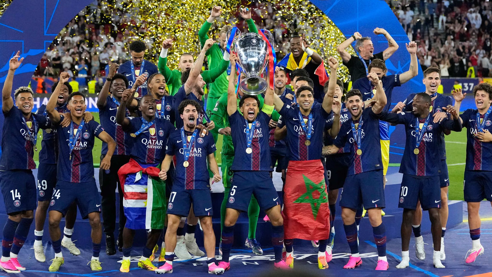 PSG khởi đầu mùa giải chật vật sau khi vô địch Champions League mùa trước (Ảnh: Sky Sports)