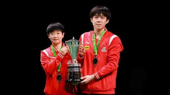 Thương mại hóa bóng bàn: Thành công của thị trường, áp lực dành cho VĐV